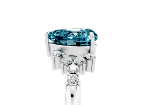 White gold Heart Cut Blue Topaz Ring with Side Stones and Four-Prong Setting_41