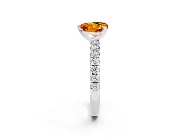 White gold Heart Cut Citrine Solitaire Pavé Engagement Ring with Round Band and Prong Setting
