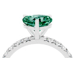 White gold Heart Cut Cut Diamond Pavé Band with Four-Prong Setting_4