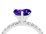 White gold Heart Cut Cut Diamond Pavé Band with Four-Prong Setting_4
