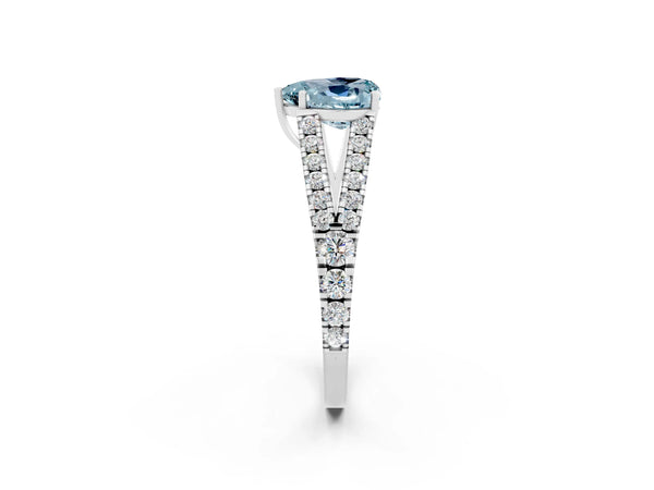 Platinum Heart Cut Cut Split Shank Pave Diamond Engagement Ring with Four-Prong Setting