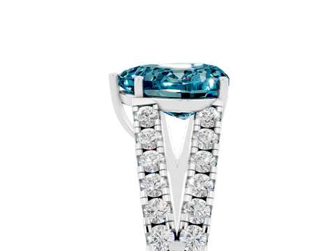 White gold Heart Cut Cut Split Shank Pave Diamond Engagement Ring with Four-Prong Setting_5