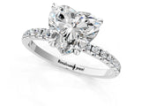 White gold Heart Cut Diamond Brilliant Solitaire Ring with Pavé Band and Four-Prong Setting_281