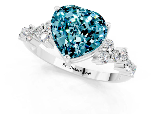 White gold Heart Cut Diamond Cluster Pavé Band with Four-Prong Setting