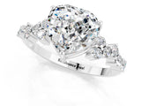 White gold Heart Cut Diamond Cluster Pavé Band with Four-Prong Setting_1