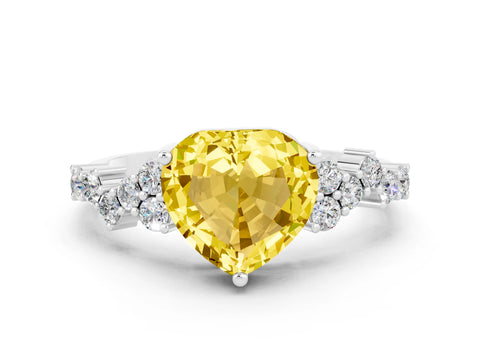 White gold Heart Cut Diamond Cluster Pavé Band with Four-Prong Setting
