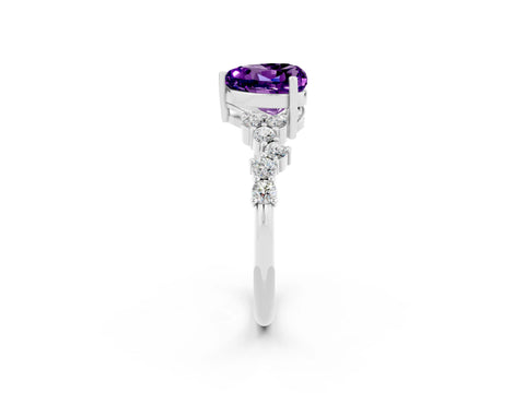 White gold Heart Cut Diamond Cluster Pavé Band with Four-Prong Setting_2