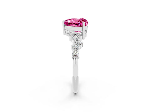 White gold Heart Cut Diamond Cluster Pavé Band with Four-Prong Setting_2