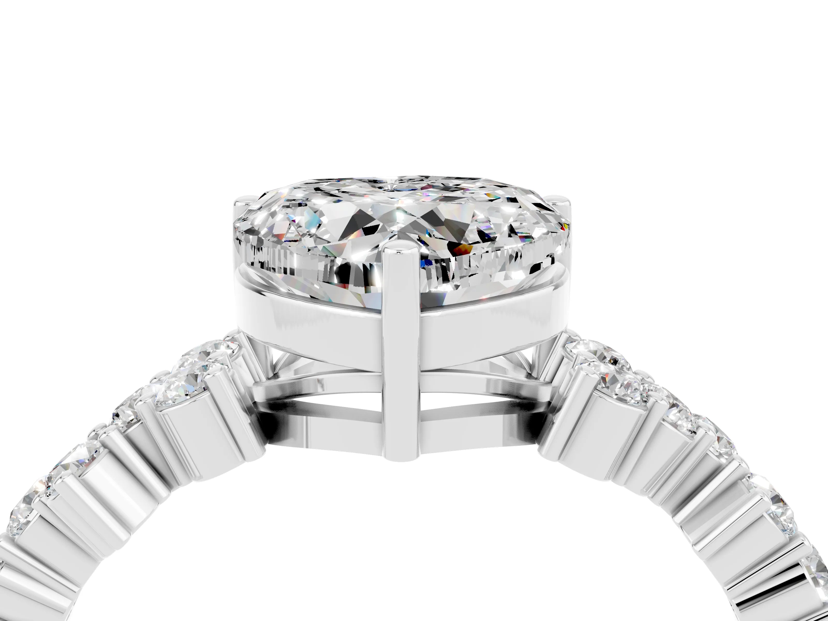 White gold Heart Cut Diamond Cluster Pavé Band with Four-Prong Setting_4