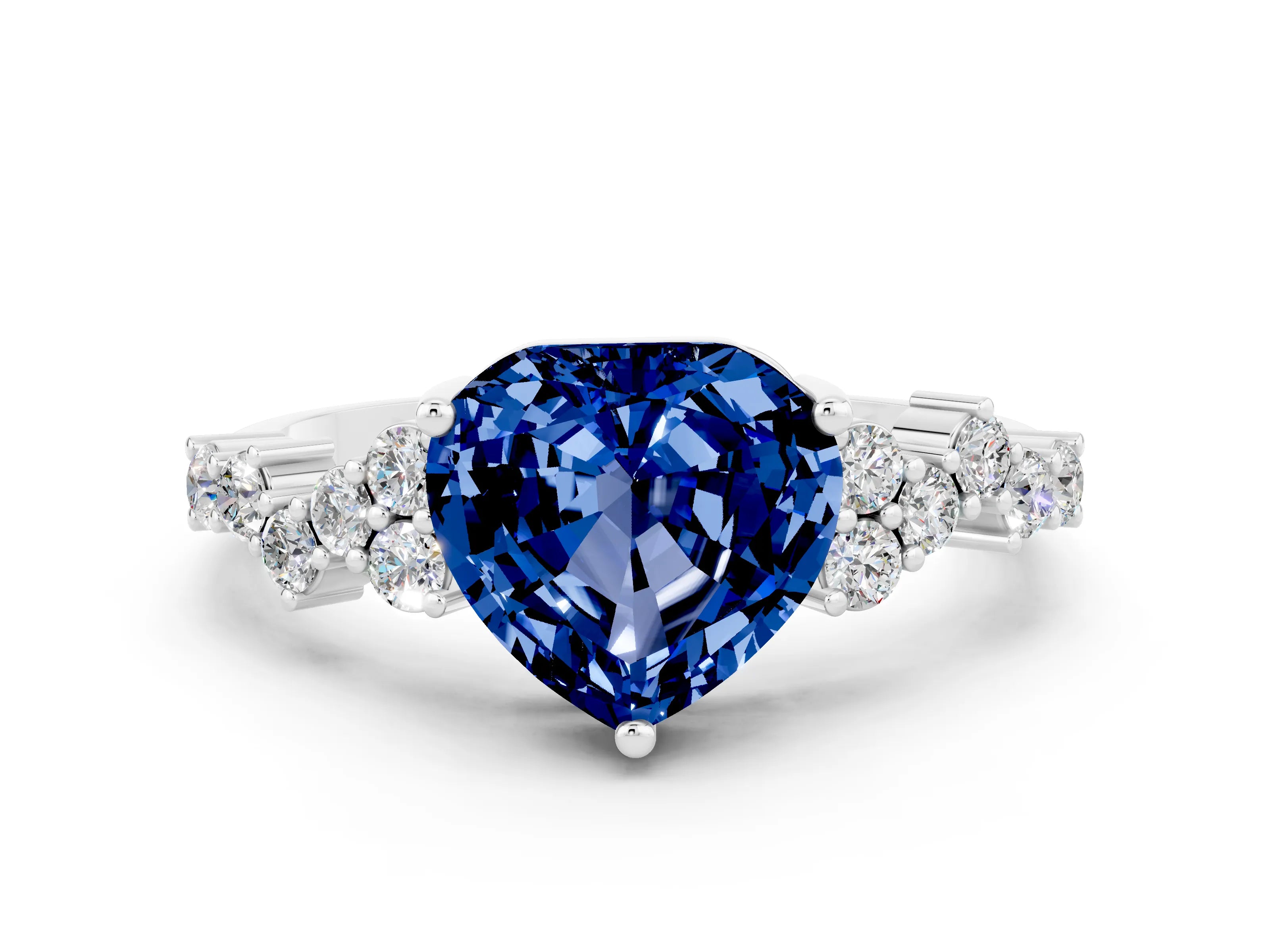 White gold Heart Cut Diamond Cluster Pavé Band with Four-Prong Setting