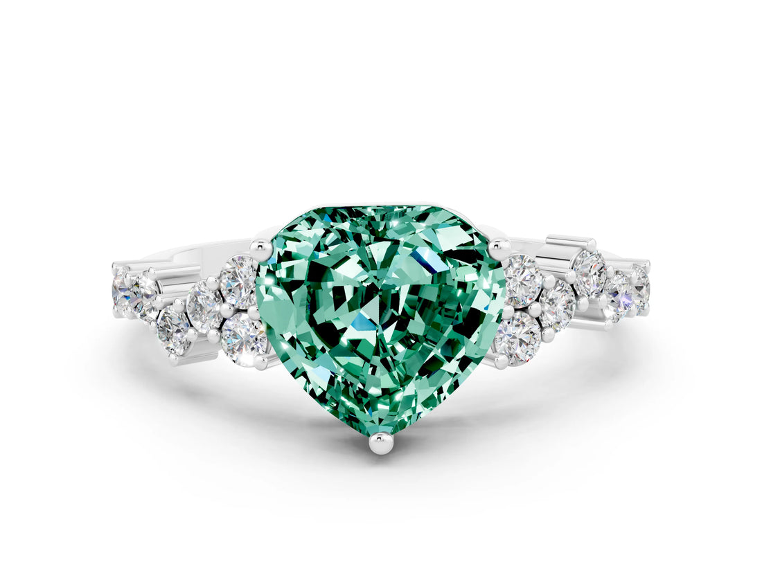 White gold Heart Cut Diamond Cluster Pavé Band with Four-Prong Setting