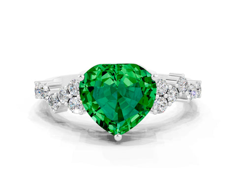 White gold Heart Cut Diamond Cluster Pavé Band with Four-Prong Setting