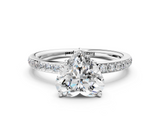 White gold Heart Cut Diamond Pavé Band Ring with Four-Prong Setting_55