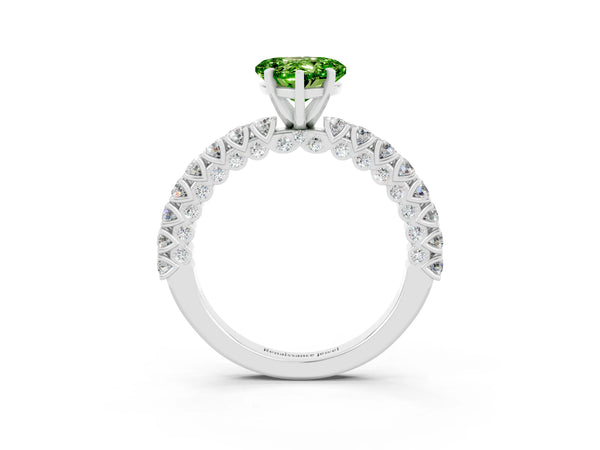White gold Heart Cut Diamond Pavé Band Solitaire Ring with Prong Setting