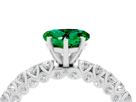 White gold Heart Cut Diamond Pavé Band Solitaire Ring with Prong Setting_4
