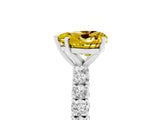 White gold Heart Cut Diamond Pavé Band Solitaire Ring with Prong Setting_5