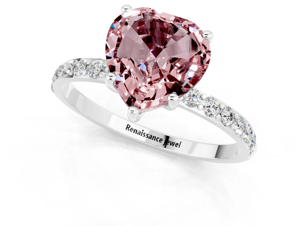 White gold Heart Cut Diamond Pavé Band with Six-Prong Setting
