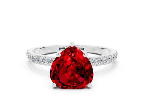 White gold Heart Cut Diamond Pavé Band with Six-Prong Setting