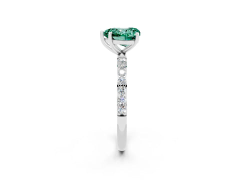 White gold Heart Cut Diamond Pavé Band with Six-Prong Setting_2