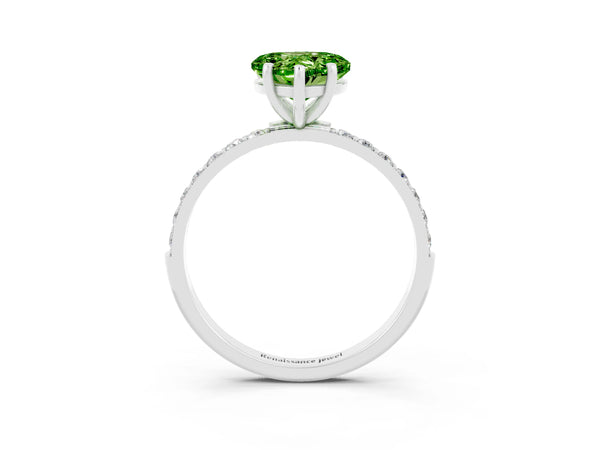White gold Heart Cut Diamond Pavé Band with Six-Prong Setting