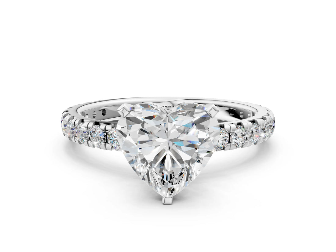 White gold Heart Cut Diamond Pavé Solitaire Ring with Round Band and Prong Setting_16