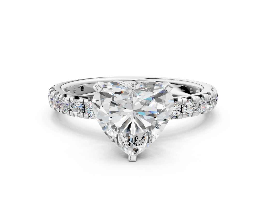 White gold Heart Cut Diamond Pavé Solitaire Ring with Round Band and Prong Setting_40