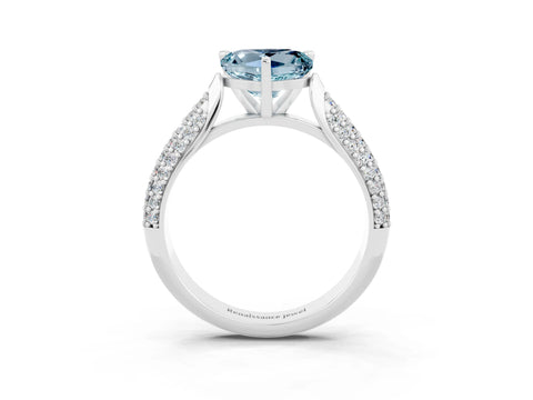 White gold Heart Cut Diamond Solitaire Engagement Ring with Pavé Band and Four-Prong Setting_3