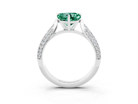 White gold Heart Cut Diamond Solitaire Engagement Ring with Pavé Band and Four-Prong Setting_3
