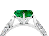 White gold Heart Cut Diamond Solitaire Engagement Ring with Pavé Band and Four-Prong Setting_4