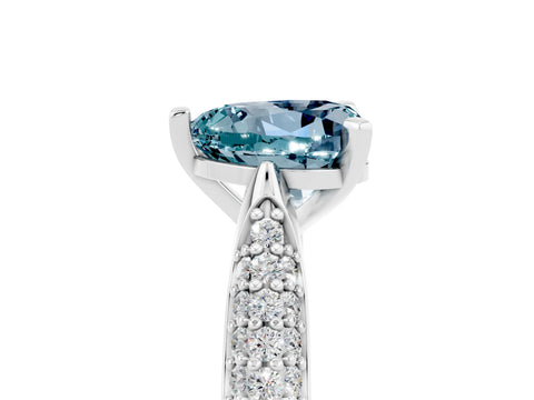 White gold Heart Cut Diamond Solitaire Engagement Ring with Pavé Band and Four-Prong Setting_5