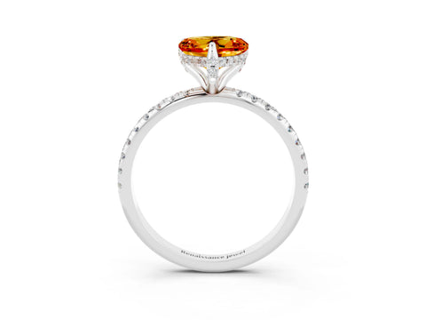White gold Heart Cut Diamond Solitaire Ring with Four-Prong Setting and Pavé Band_3
