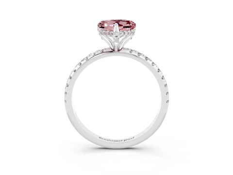 White gold Heart Cut Diamond Solitaire Ring with Four-Prong Setting and Pavé Band_3