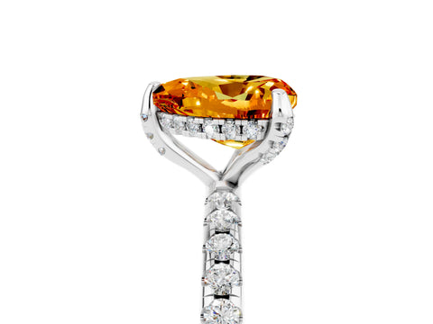 White gold Heart Cut Diamond Solitaire Ring with Four-Prong Setting and Pavé Band_5