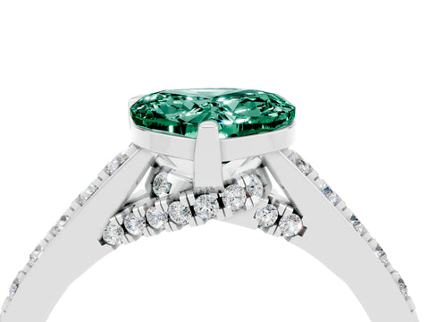 White gold Heart Cut Diamond Solitaire Ring with Pavé Band and Prong Setting_4