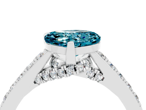 White gold Heart Cut Diamond Solitaire Ring with Pavé Band and Prong Setting_4