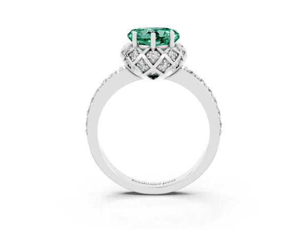 White gold Heart Cut Green Sapphire Scalloped Halo Engagement Ring with Round Shared Prong Band