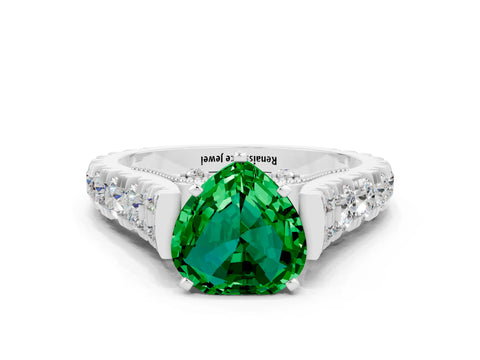 White gold Heart Cut Emerald Classic Solitaire Ring with Pavé Band and Four-Prong Setting