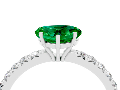 White gold Heart Cut Emerald Pavé Solitaire Engagement Ring with Four-Prong Setting_16