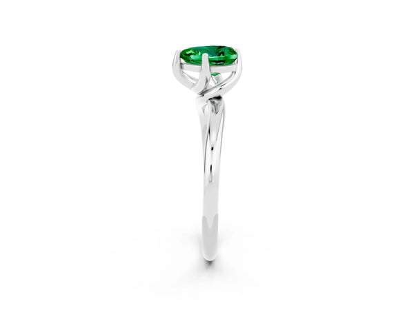 White gold Heart Cut Emerald Solitaire Engagement Ring with Four-Prong Setting and Classic Band