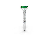 White gold Heart Cut Emerald Solitaire Pavé Engagement Ring with Round Band and Prong Setting_14