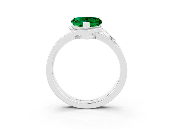White gold Heart Cut Emerald Solitaire Ring with Split Shank and Prong Setting
