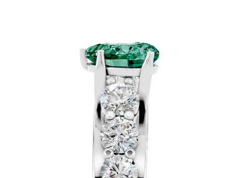 White gold Heart Cut Green Sapphire Engagement Ring with Pavé Band and Four-Prong Setting_5