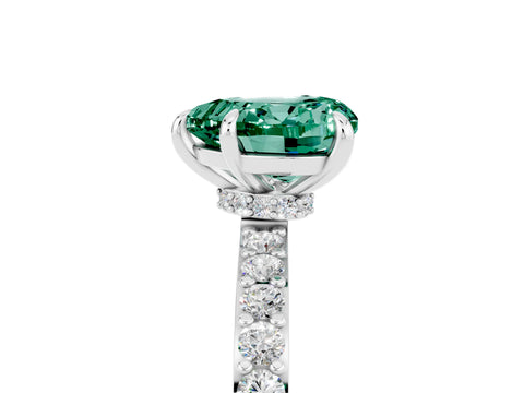 White gold Heart Cut Green Sapphire Solitaire Engagement Ring with Pavé Band and Four-Prong Setting_5