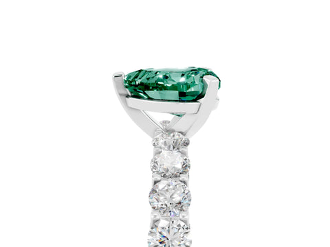 White gold Heart Cut Green Sapphire Solitaire Ring with Shared Prong Pavé Band and Four-Prong Setting_17