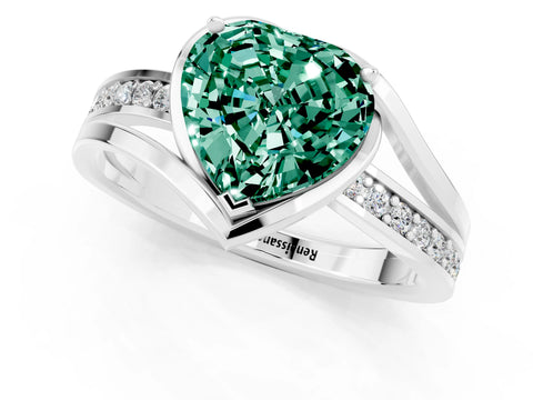 White gold Heart Cut Green Sapphire Solitaire Ring with Split Shank and Prong Setting_1