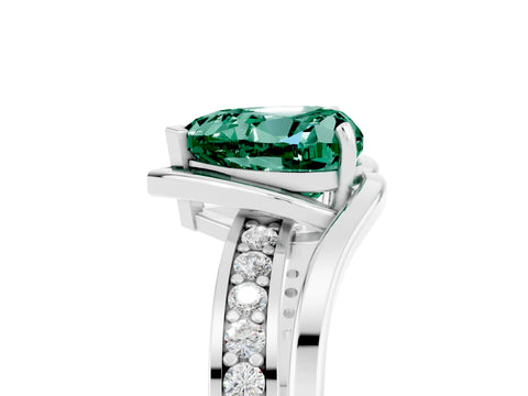 White gold Heart Cut Green Sapphire Solitaire Ring with Split Shank and Prong Setting_5