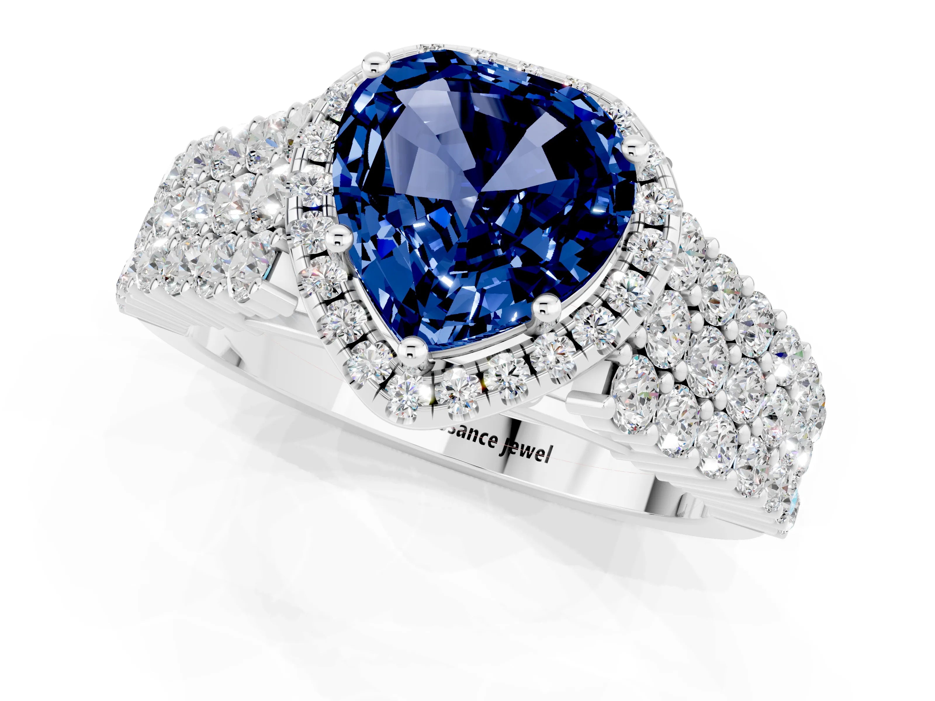 White gold Heart Cut Halo Pavé Diamond Engagement Ring with Split Shank and Four-Prong Setting_1