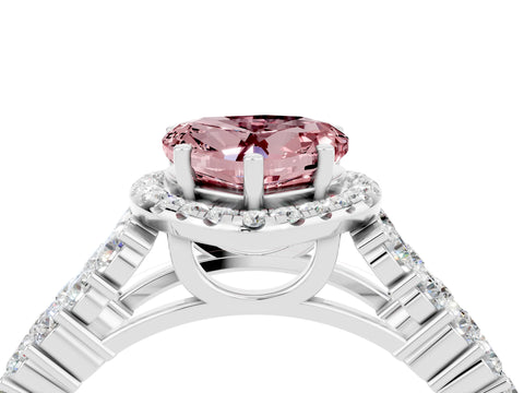 White gold Heart Cut Halo Pavé Diamond Engagement Ring with Split Shank and Four-Prong Setting_4