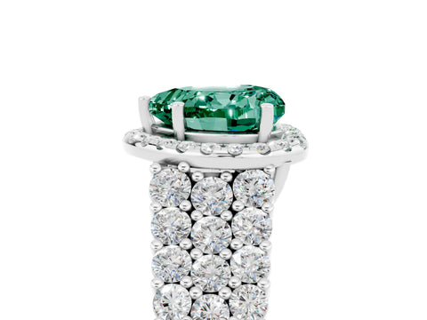 White gold Heart Cut Halo Pavé Diamond Engagement Ring with Split Shank and Four-Prong Setting_5