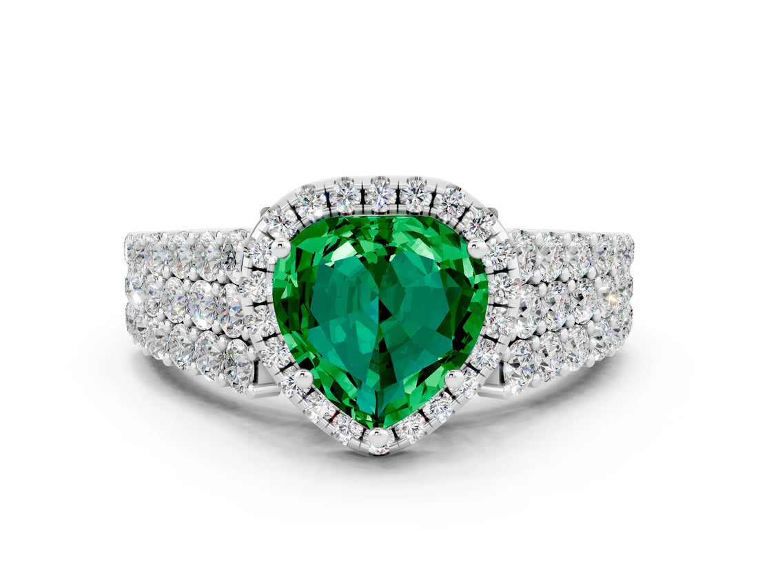 White gold Heart Cut Halo Pavé Diamond Engagement Ring with Split Shank and Four-Prong Setting